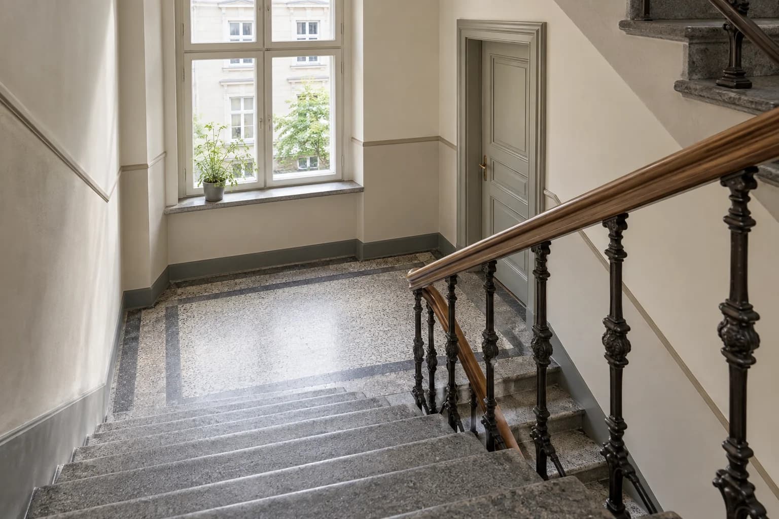 Illustrasjon av trappeløp og repos med fri passasje
